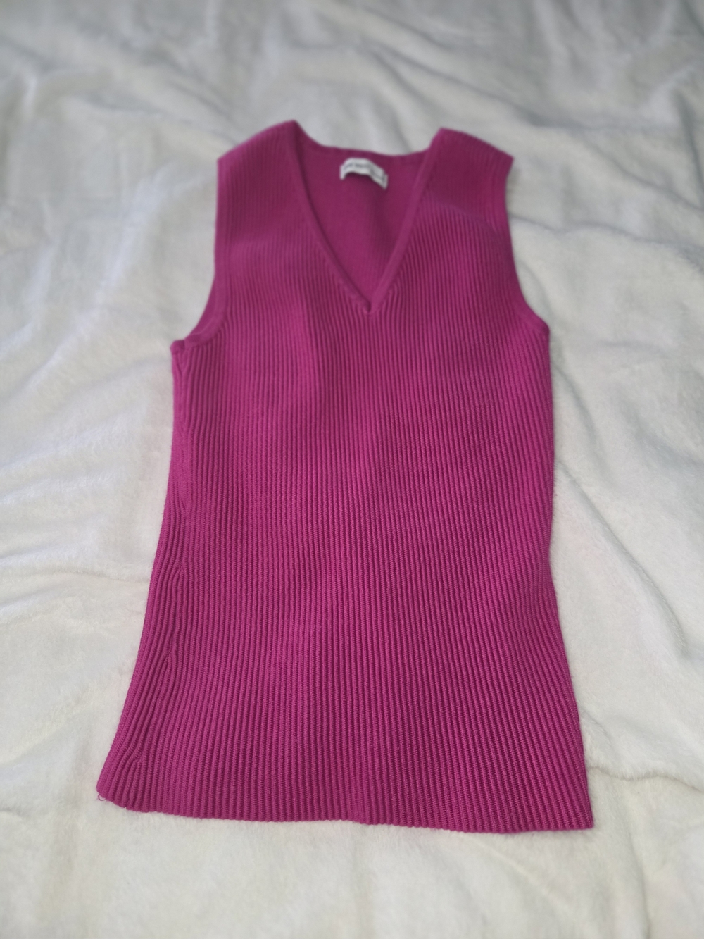 Nine West Sleeveless V-Neck Ribbed Knit Sweater - Fuchsia